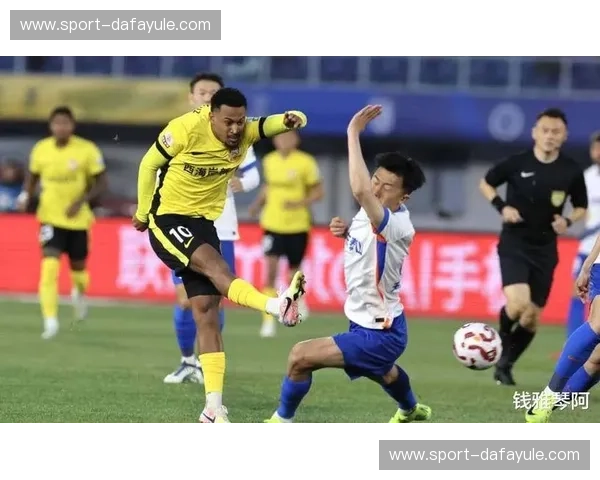 山东德比，激情碰撞：直播间里的篮球狂欢